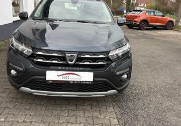 Dacia Sandero 42.000 km 11.990 &euro; Pliezhausen 72124