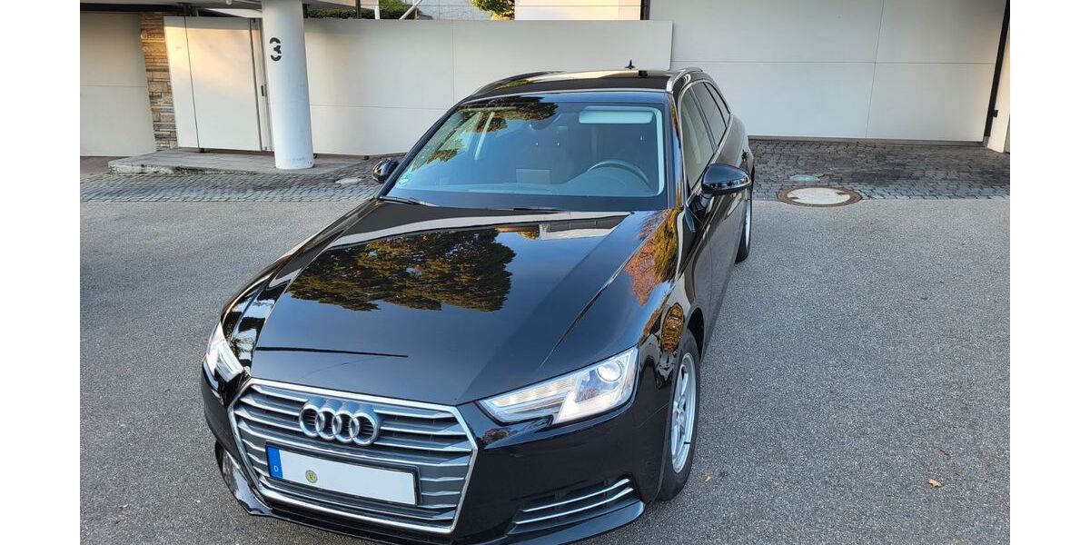 Audi A4 104.000 km 17.990 &euro; Stuttgart 70192