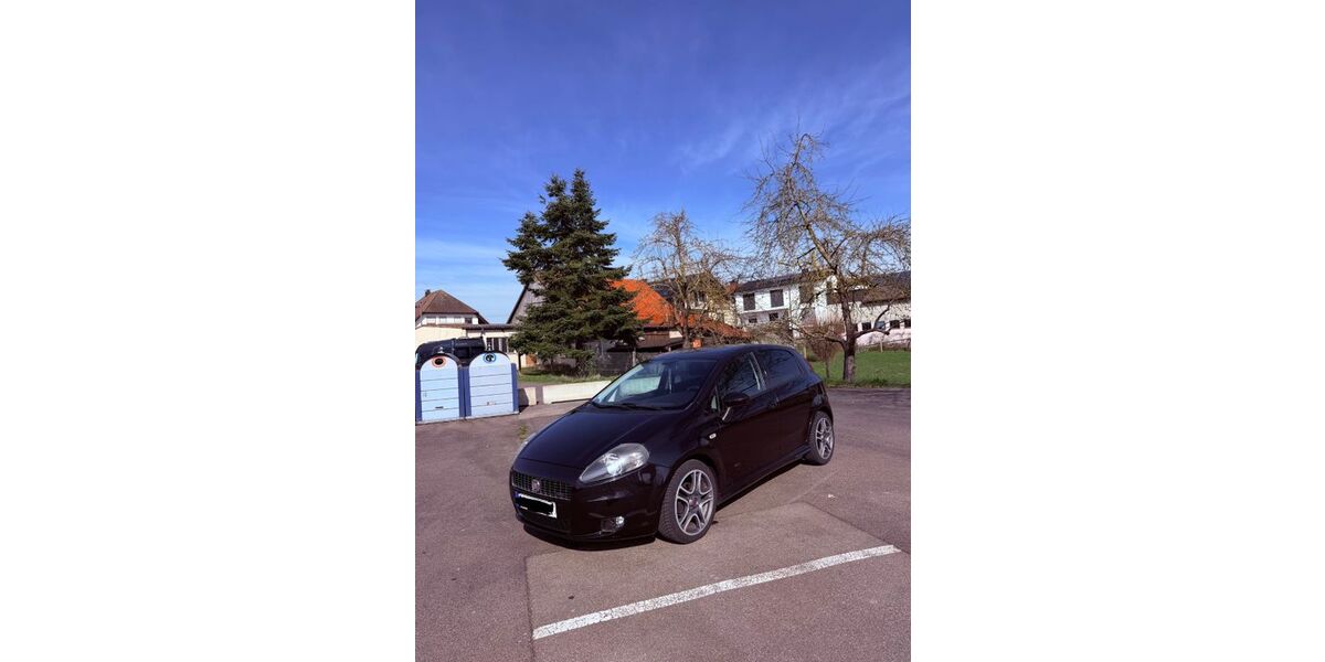 Fiat Grande Punto 158.235 km 2.999 &euro; Sindelfingen 71069