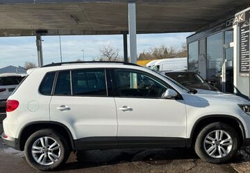 VW Tiguan 208.000 km 10.600 &euro; Asperg 71679