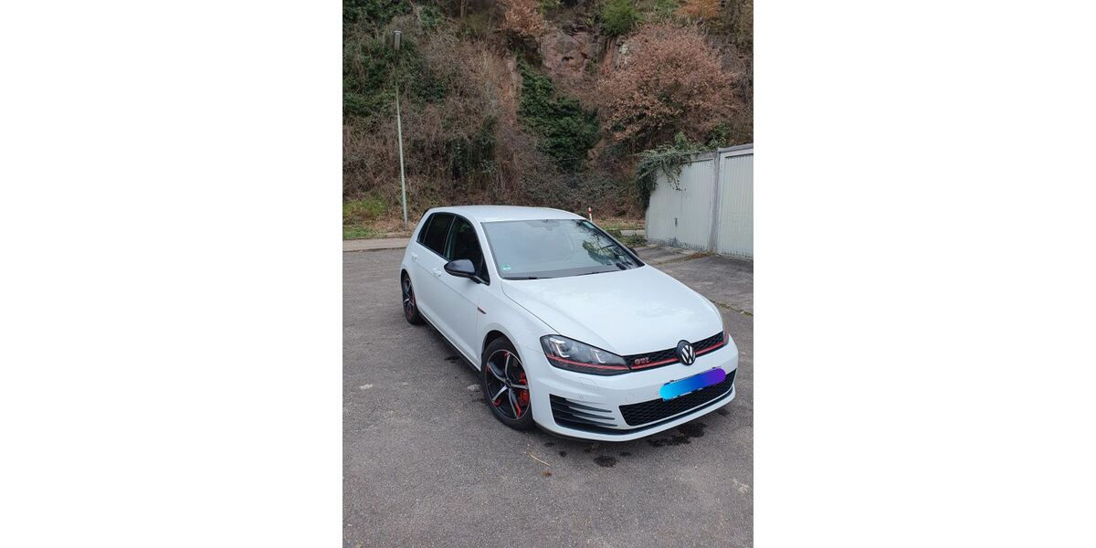 VW Golf 150.000 km 16.200 &euro; Pforzheim 75180