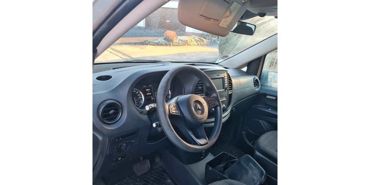 Mercedes-Benz Vito 199.500 km 17.300 &euro; Reutlingen 72766