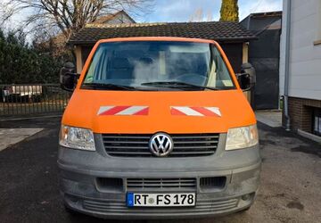 VW T5 Transporter 235.318 km 7.500 &euro; Reutlingen 72766